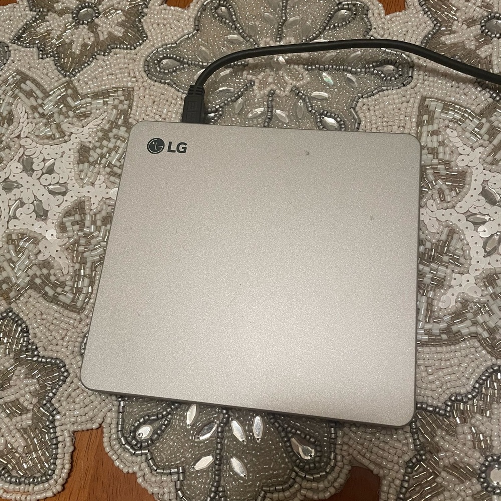 LG Super Multi Blade Ultra Slim portable DVD writer